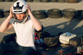 Casque de karting : comment choisir le bon modèle selon sa pratique ?